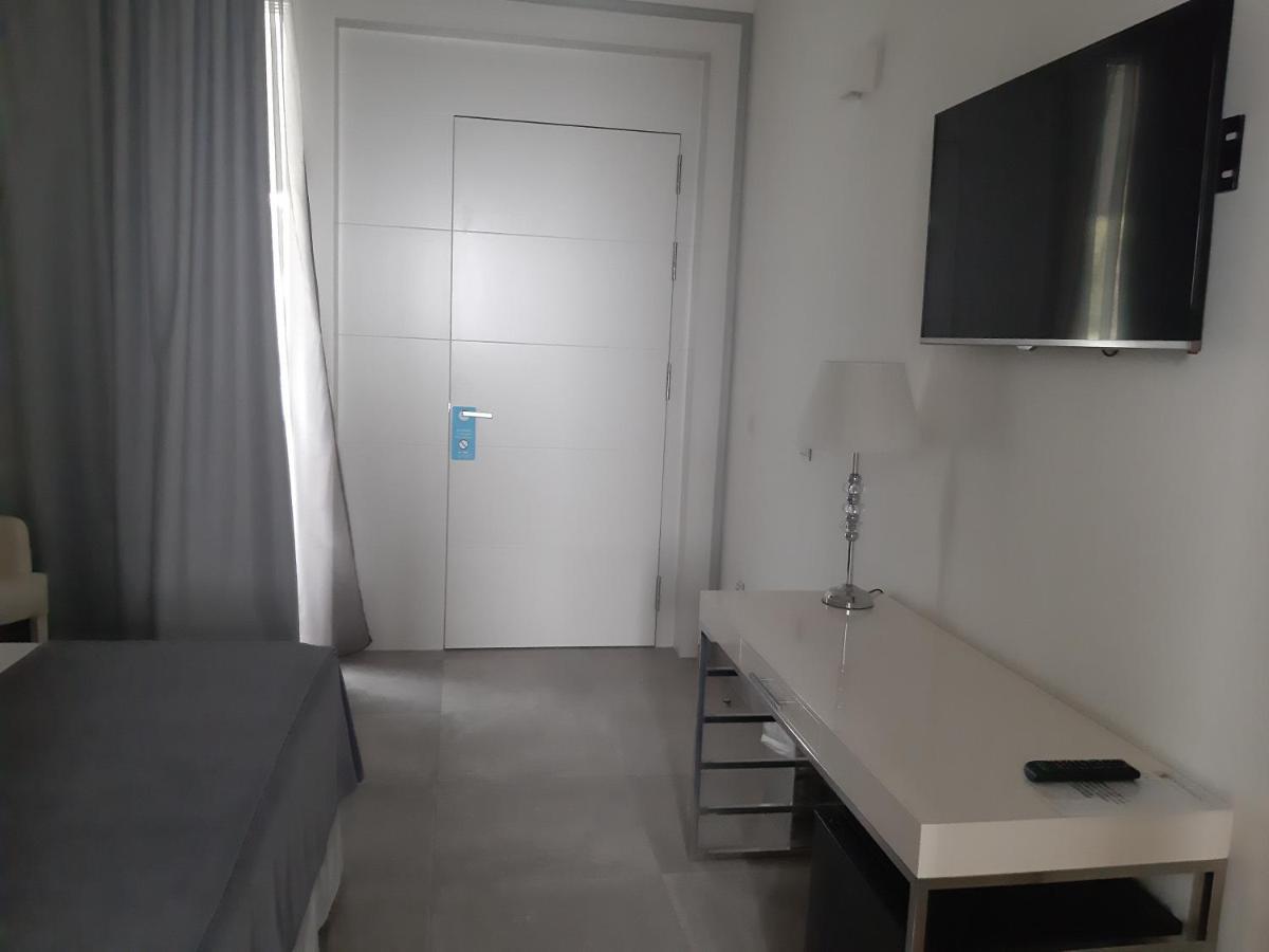 Hotel Atlantico Захара-де-лос-Атунес Экстерьер фото